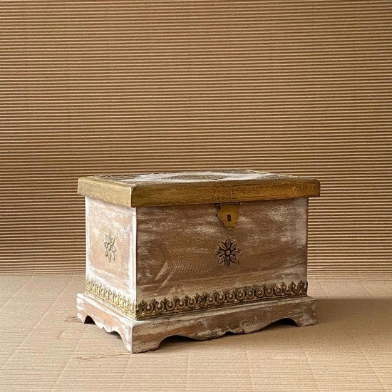 Distressed white wooden Jewellery box with brass hand work Distressed white wooden Jewellery box with brass hand work