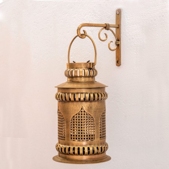 Iron Gajra Lantern- Golden (with Bracket)