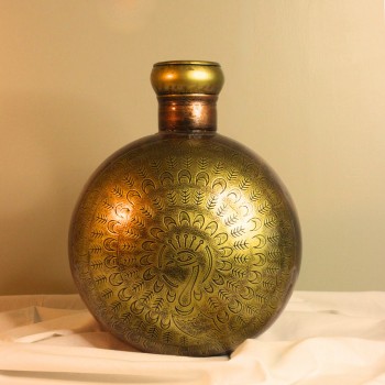 Etched Kudia Pot Peacock - 12 Inch