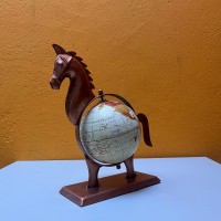 Horse Globe