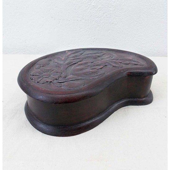 Leaf Shaped Carved Box