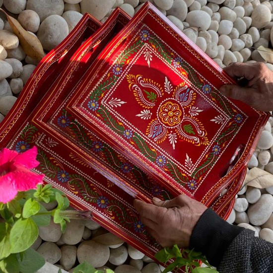 Hand painted Red-colored wooden tray - Set of 3