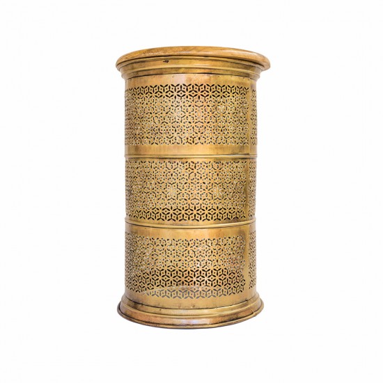 Metal cut work stool with wooden platform Metal cut work stool with wooden platform