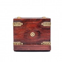 Wooden Square Tissue Box with Brassart