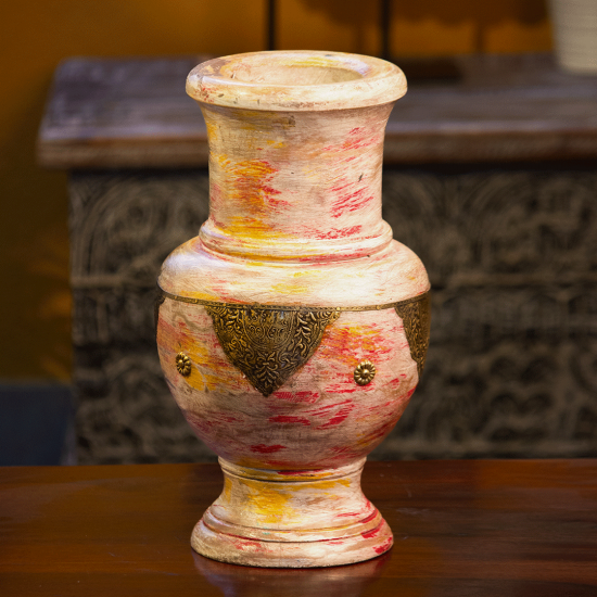 Distressed pink wooden pot – rustic wooden flower planter front view Distressed pink wooden pot – rustic wooden flower planter front view