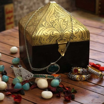 Wooden Box Metal Art