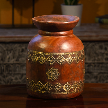 Polished brown wooden pot – handcrafted wooden planter front view