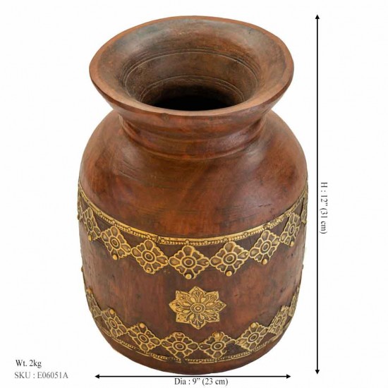 Polished Brown Wooden Pot