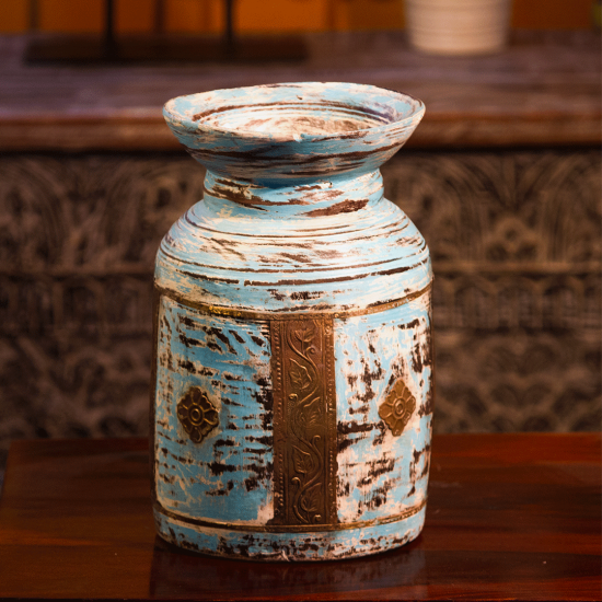 Distressed blue wooden pot – rustic wooden planter with worn blue finish front view Distressed blue wooden pot – rustic wooden planter with worn blue finish front view