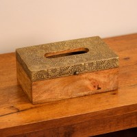 Brass Embossed Sunburst Tissue Box – Top View Top view of a wooden tissue box with a brass-embossed lid in a repeating sunburst and mandala pattern, with an oval dispensing cut-out at the centre.