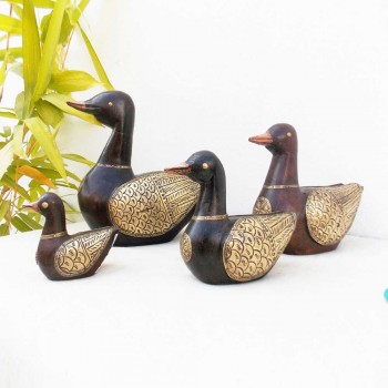 Wooden Duck Set of 4 (4, 6, 8, 10) Inches