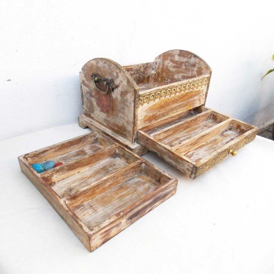 Distressed White Box Partitioned Lid - Case of Curiosities. Distressed White Box Partitioned Lid - Case of Curiosities.