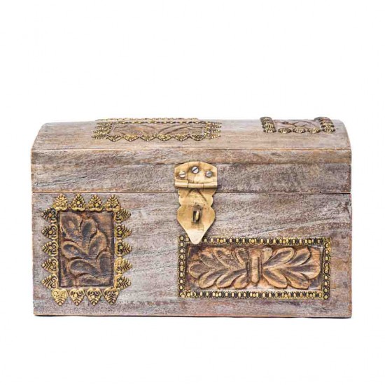 Antique Mini Sandook Box With Wooden Carving And Embossed Brass Art Antique Mini Sandook Box With Wooden Carving And Embossed Brass Art