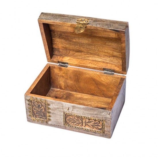 Antique Mini Sandook Box With Wooden Carving And Embossed Brass Art Antique Mini Sandook Box With Wooden Carving And Embossed Brass Art