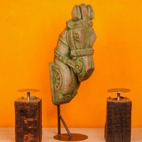 Antique finish carved wooden horse head sculpture iron stand Indian home decor