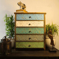 Traditional Vintage Wooden Chest of Drawers