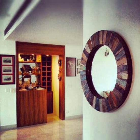Reclaimed Wood Round Mirror Frame Reclaimed Wood Round Mirror Frame