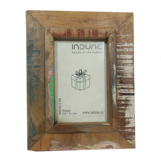 Weathered Reclaimed Wood Photo Frame Photo 4 x 6 Inches