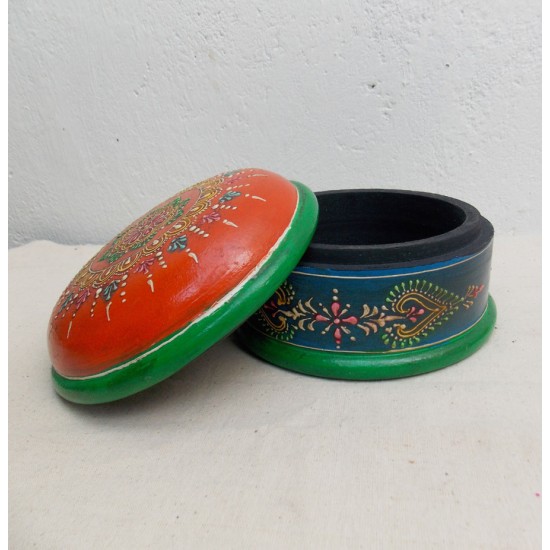 Round Powder Box- Assorted Colours Round Powder Box- Assorted Colours