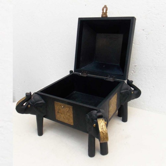Four Elephants Square Pyramid Top Wooden Jewellery box - Embossed Brass Artwork Four Elephants Square Pyramid Top Wooden Jewellery box - Embossed Brass Artwork