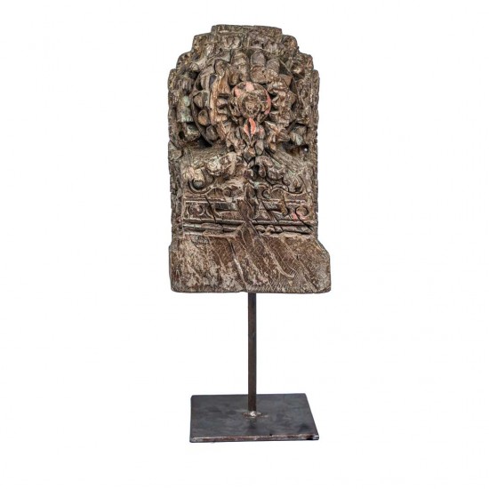 Antique White Fine Wooden Carved Show Piece Antique White Fine Wooden Carved Show Piece