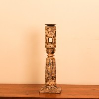 Repurposed Wooden Pillar Candle Stand – White Distressed Tall candle stand crafted from a repurposed antique bed leg, finished in a white distressed tone with turned detailing and a black metal candle plate on top.