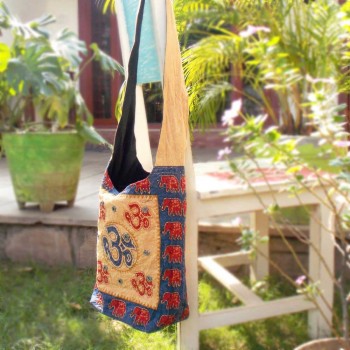 A-U-M Bag, Caramel