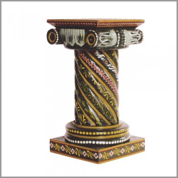 Painted Twisted Rope Pillar 18 Inch