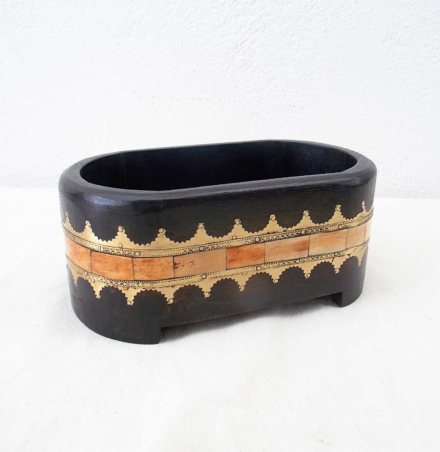 Oval Wooden Bowl with Bone Inlay