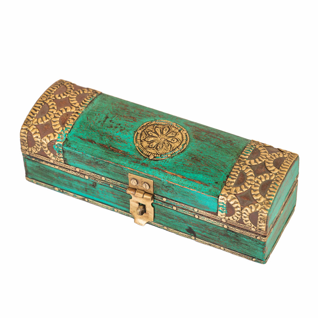 Distressed Green Wooden Trinket Box with Embossed Brass ArtWork Distressed Green Wooden Trinket Box with Embossed Brass ArtWork