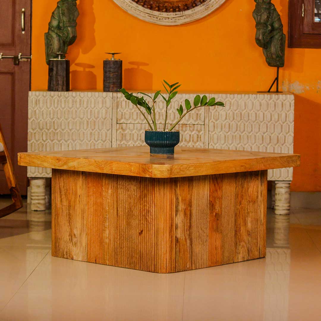 Chevron Pattern Wooden Coffee Table Large – Natural Finish 