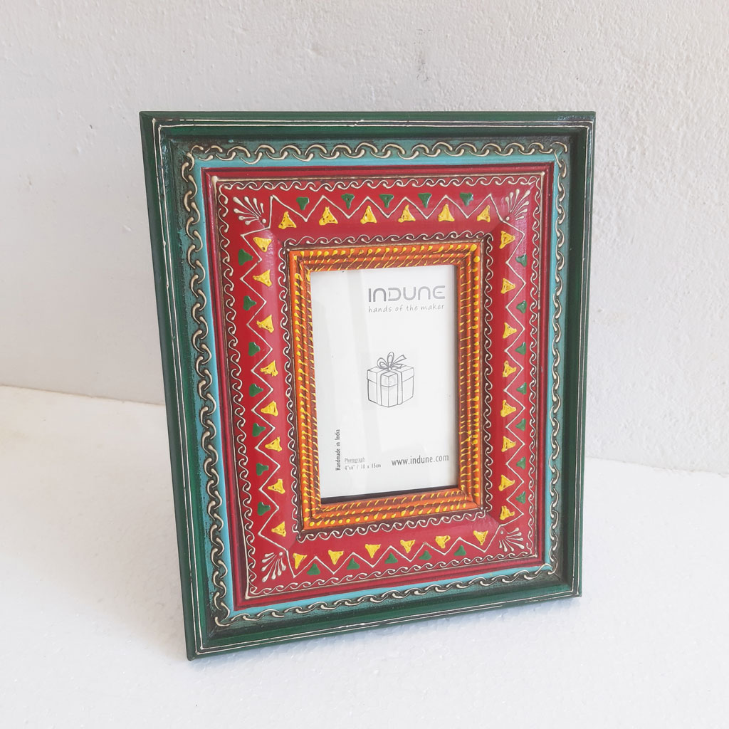 Multicolor Hand Painted Photo Frame (Photo 4x6)