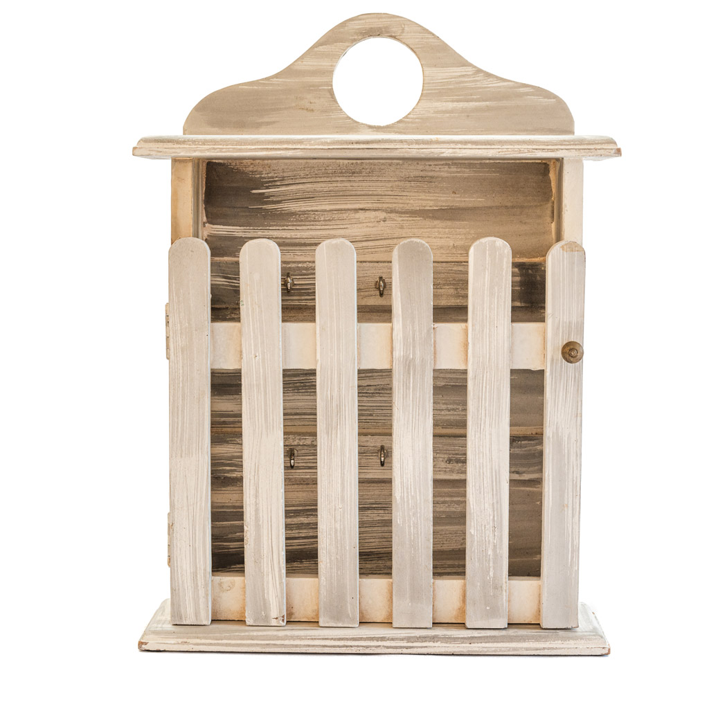 Vintage Charm: Distressed White Key Box Inspired by Picket Fences