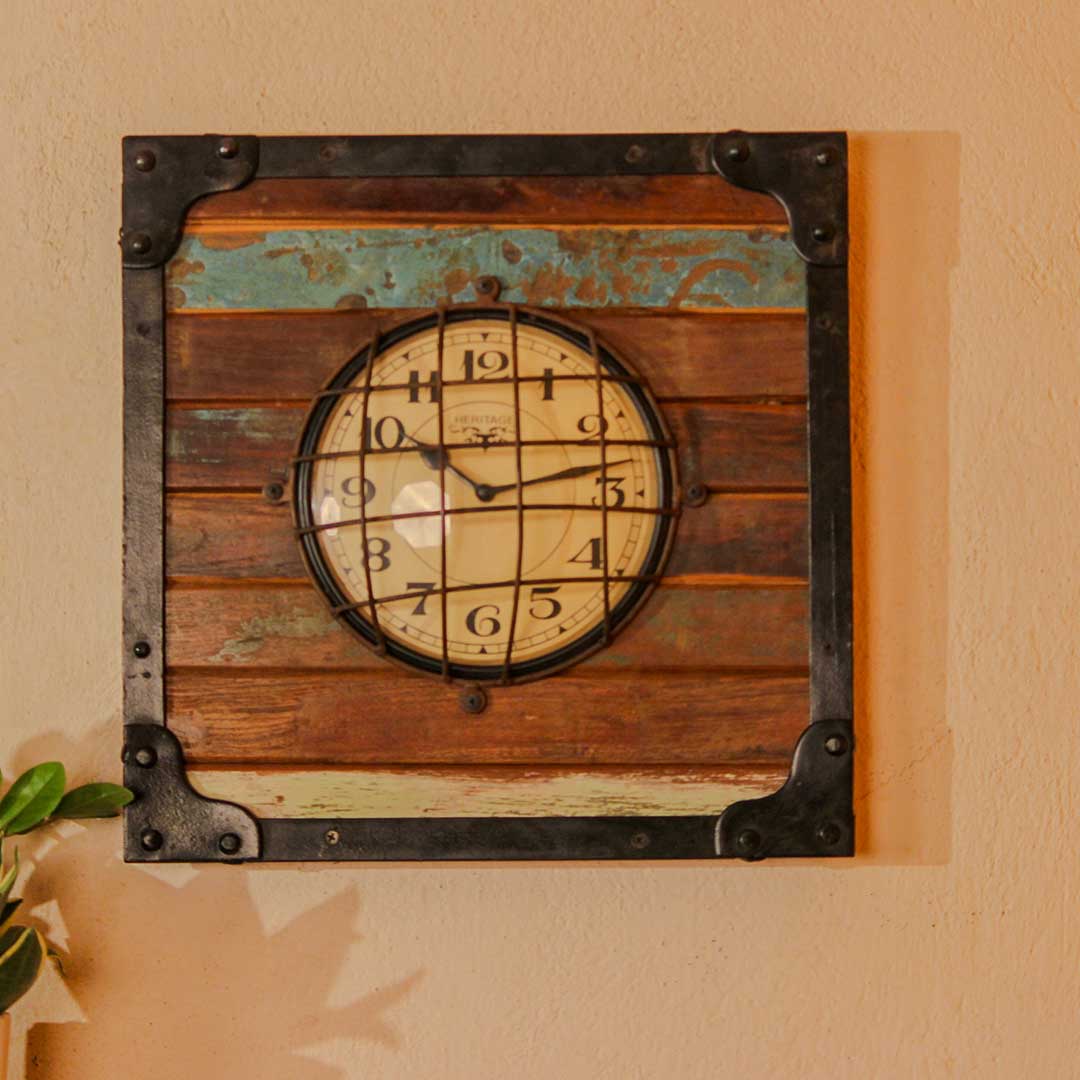 Retro Reclaimed Wood Wall Clock with Metal Frame
