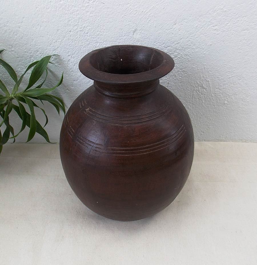 Himachali Old Pot - Assorted/Mix