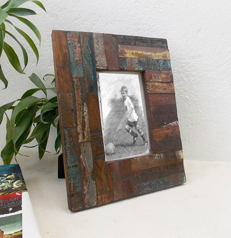 Photo Frame Reclaimed Wood Photo 4 x 6 Inches Photo Frame Reclaimed Wood Photo 4 x 6 Inches