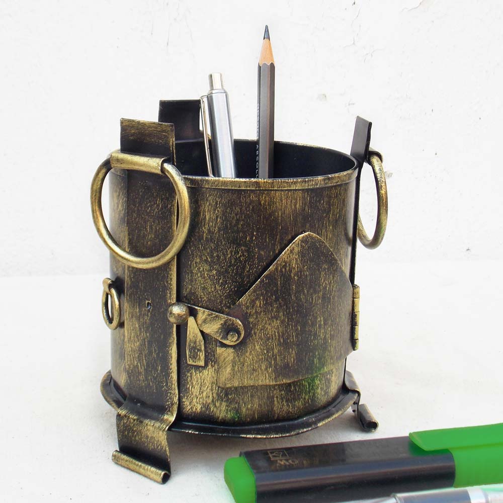 Iron Sigdi Pen Holder-Golden