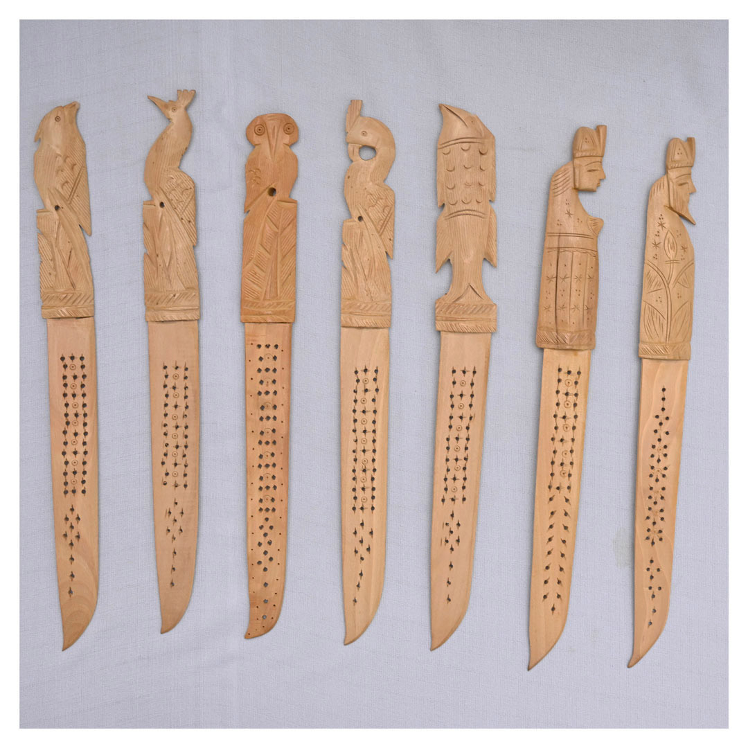 Traditional Knife Shaped Wooden Paper Cutter with perforations