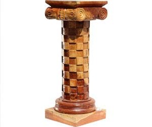 wood-pedestals
